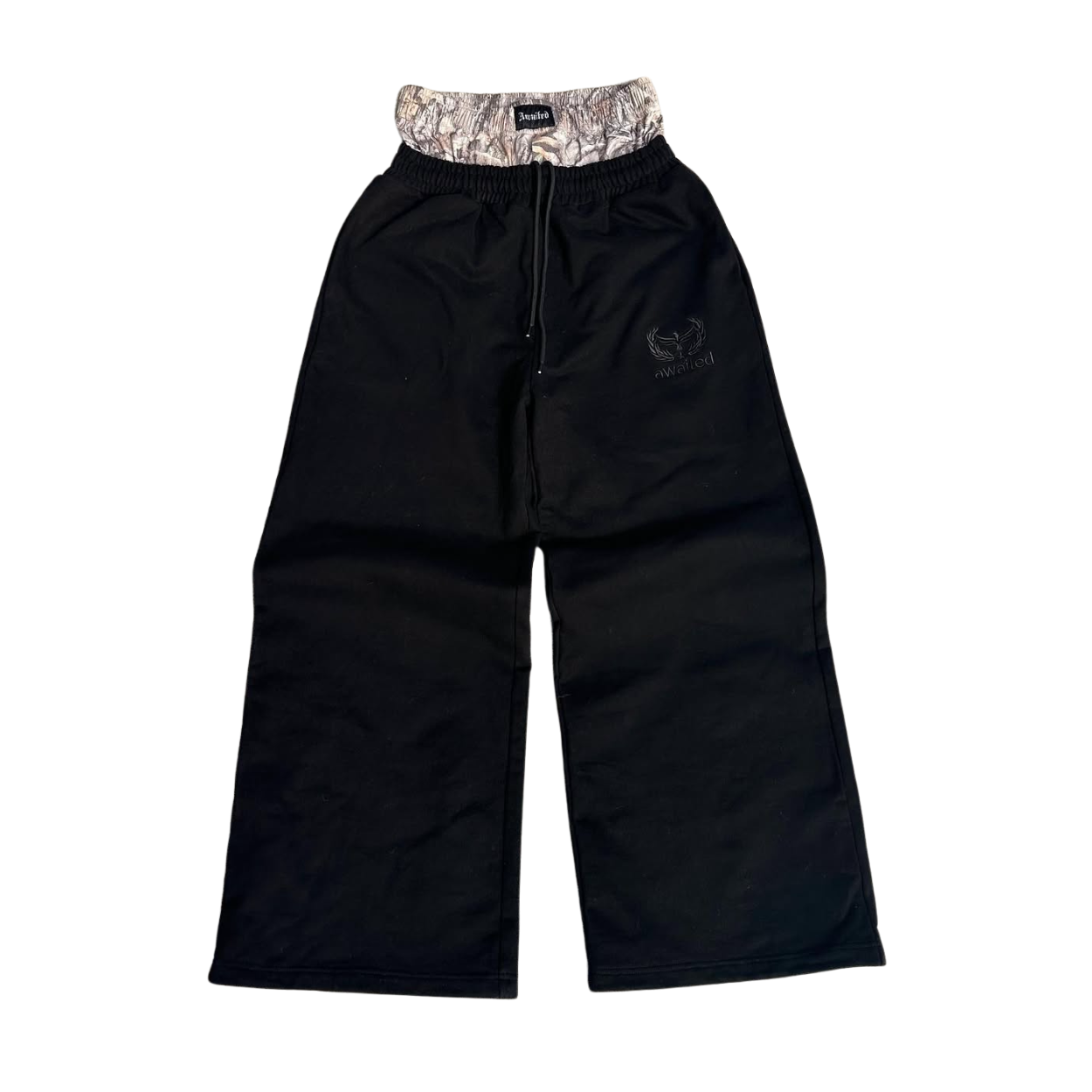 CAMO BOXER SWEATS